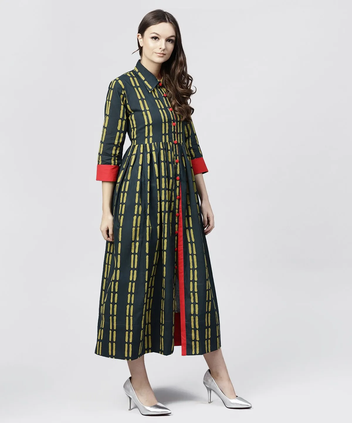 Blue Cotton Printed 3/4 Sleeves Kurta With Shirt Collar And Front Placket