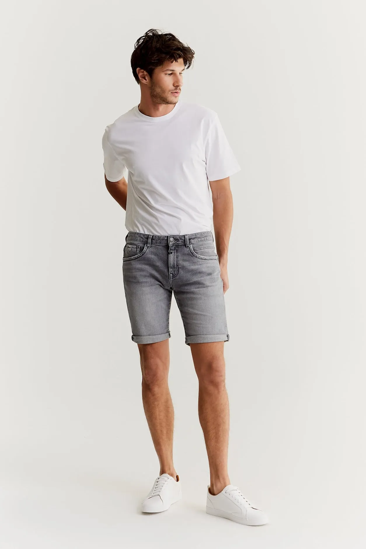 Dennis 5 Pocket Shorts Grey