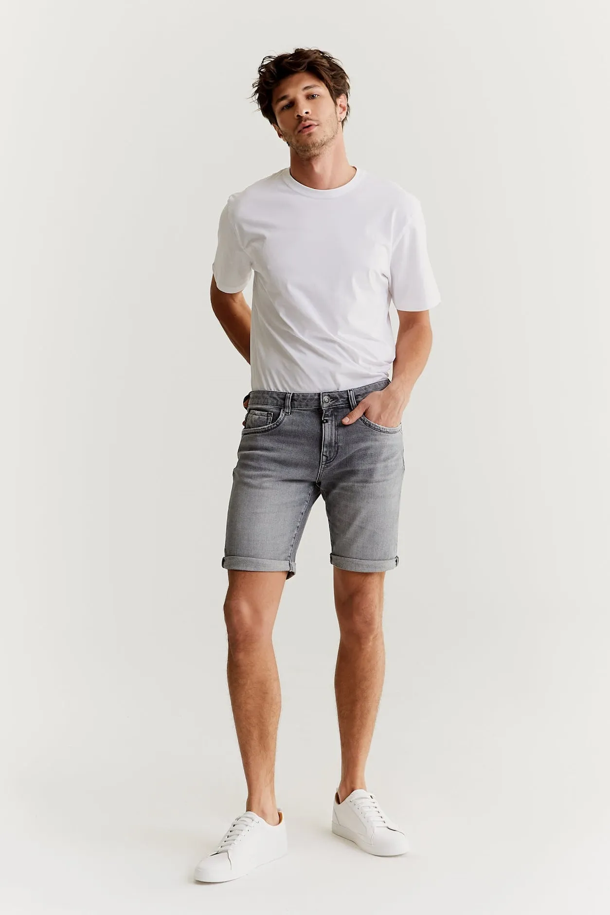 Dennis 5 Pocket Shorts Grey