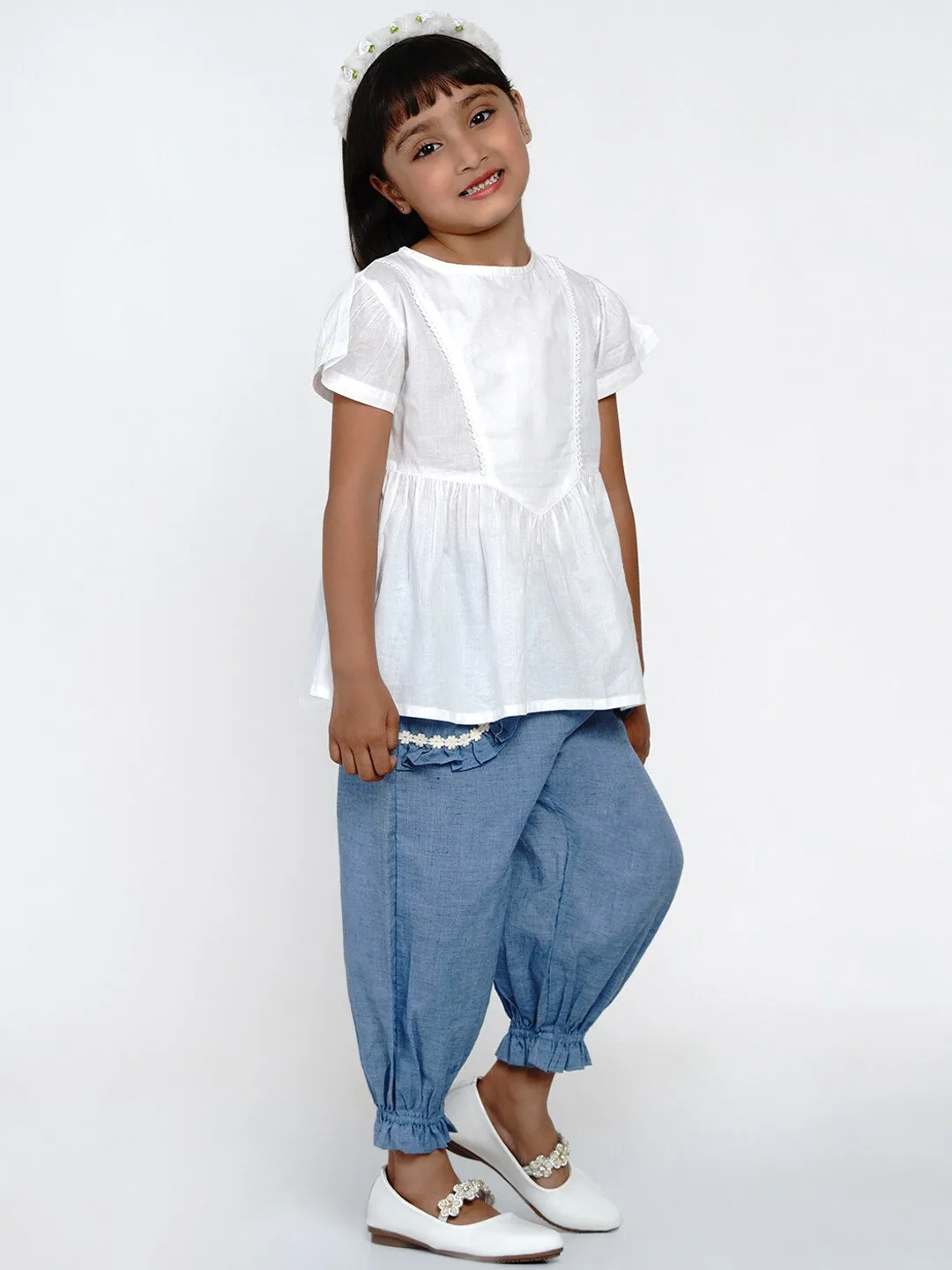 Girls Off-White & Blue Solid Top With Trousers