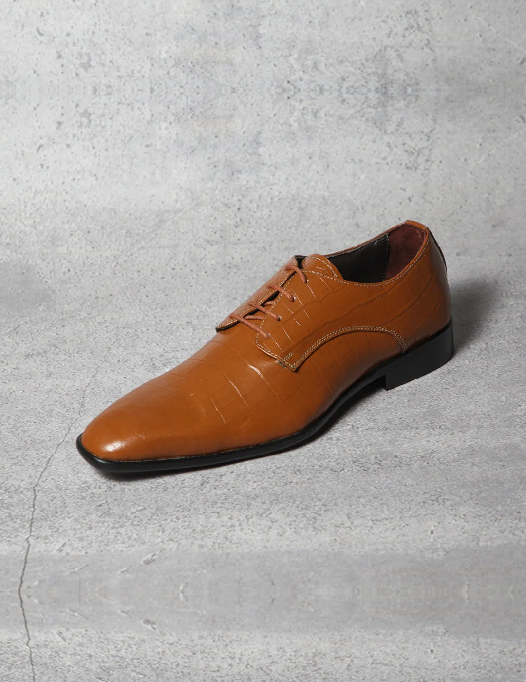 Kanvas Elegant Derby Shoe