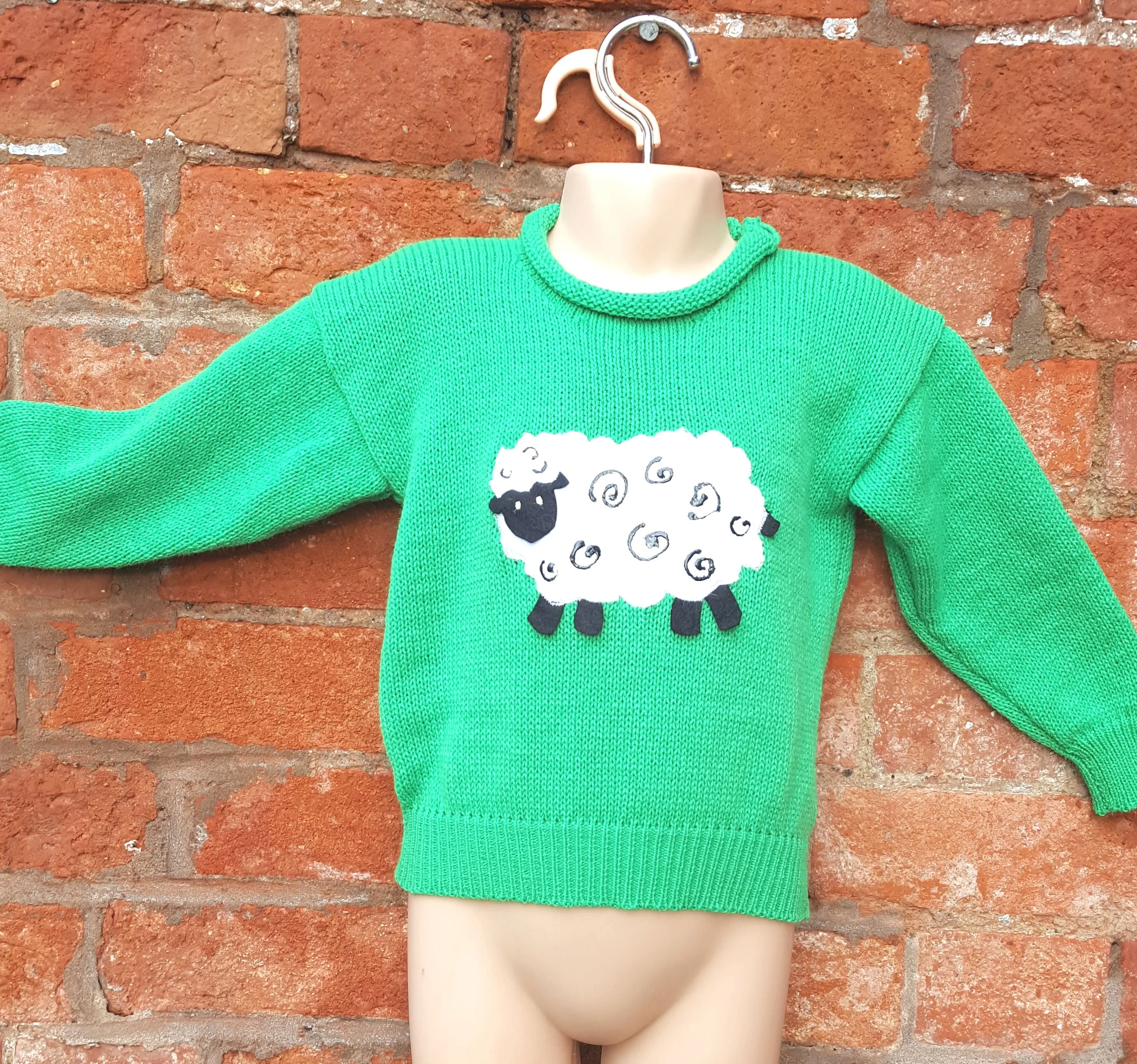 Size 26" age 4-5 "Baa" jumper Unisex felt appliqued sheep sweater (woolly jumper)